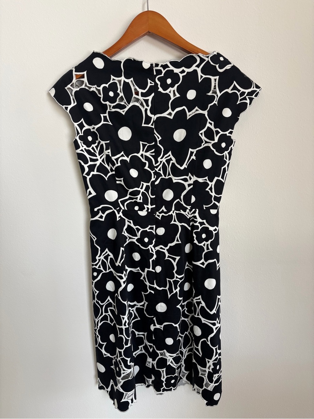 Carolina Herrera Black & White Floral Midi Dress